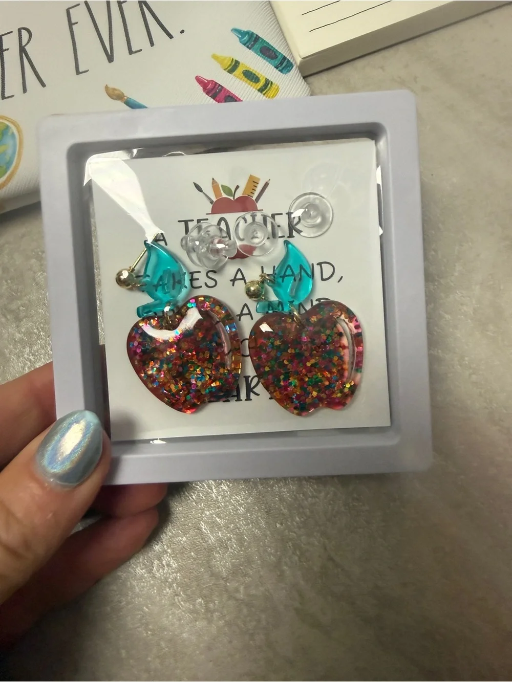 Best Teacher Ever Gift Set - Mug, Pencil Pouch, Notepad & Glitter Apple Earrings